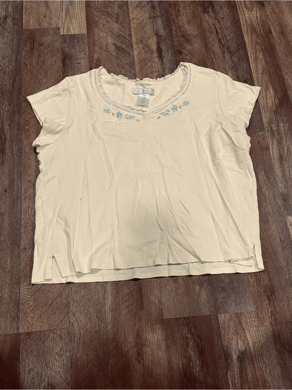 Vintage earth angels pale yellow floral embroidered tee with ruffle neckline